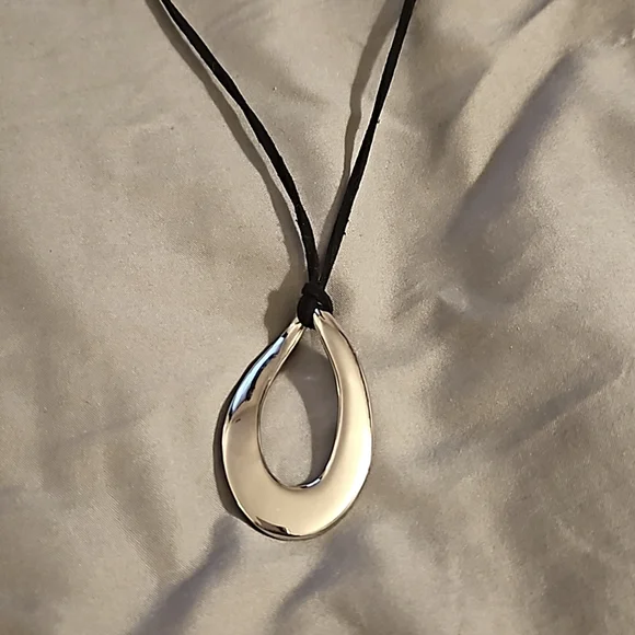Lia Sophia Teardrop Cord Necklace - Picture 1 of 5